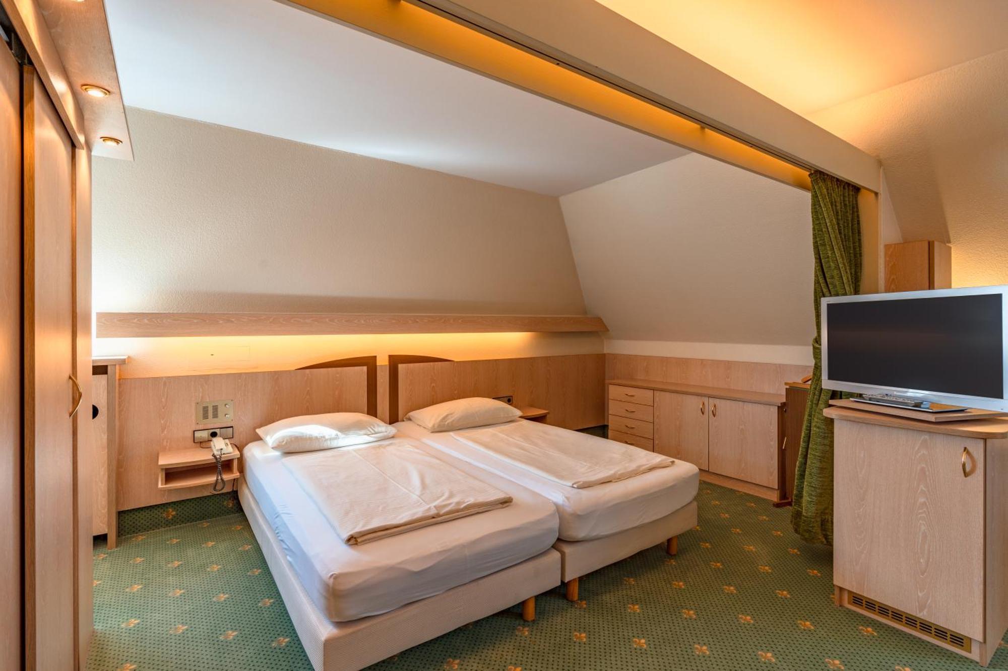Parkhotel Crombach 3* Rosenheim