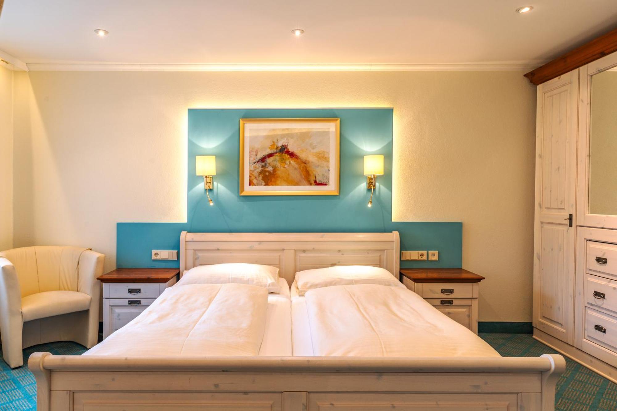 Parkhotel Crombach 3*
