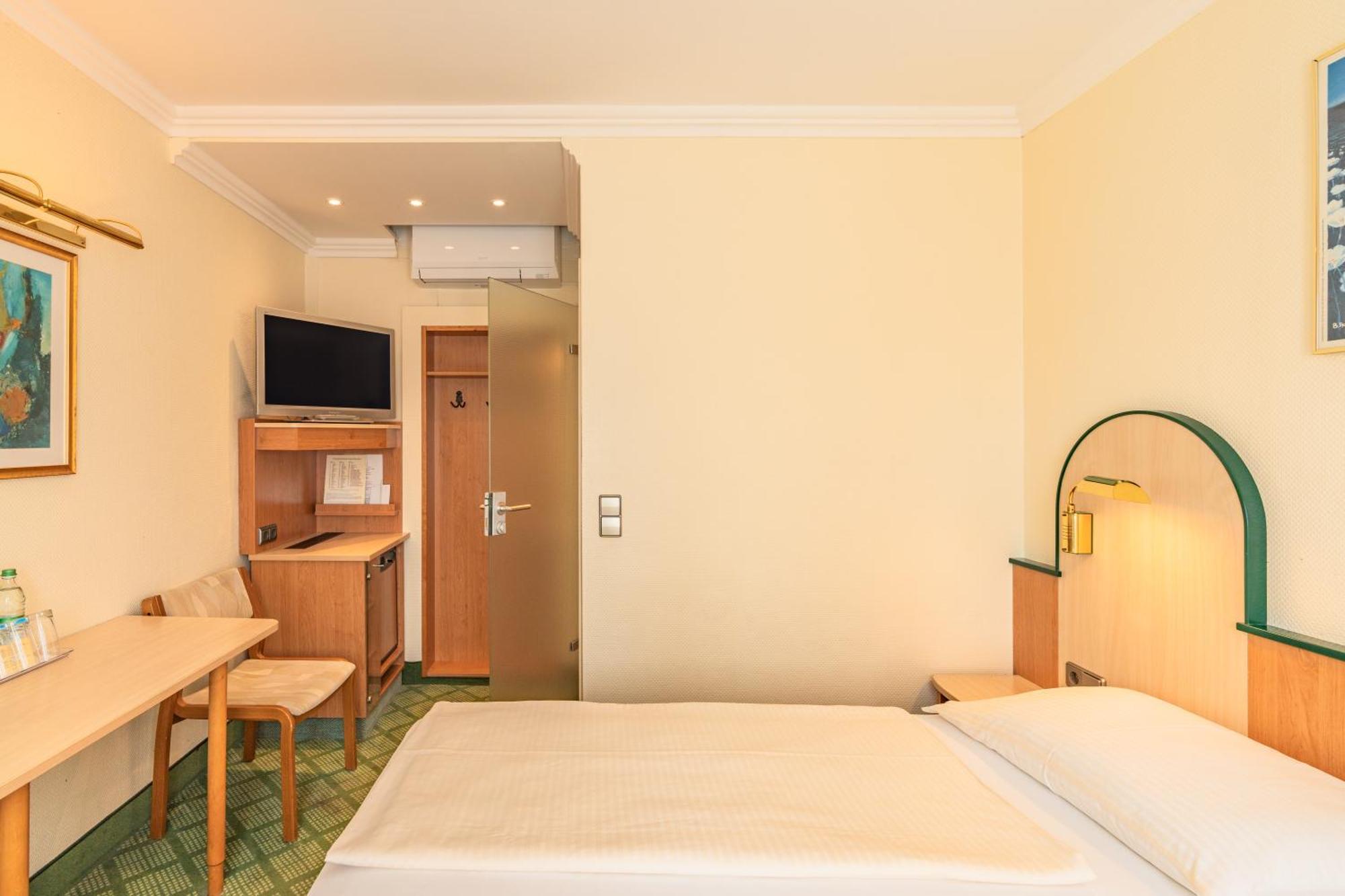 Parkhotel Crombach 3* Rosenheim